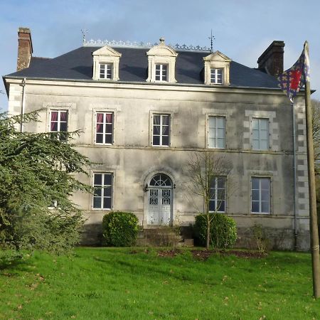 Chateau De Craon Comblessac Bagian luar foto